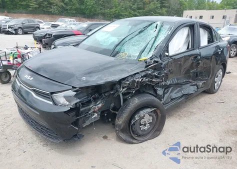 2022 Kia Rio S z USA, uszkodzony, nr VIN 3KPA24AD9NE452566